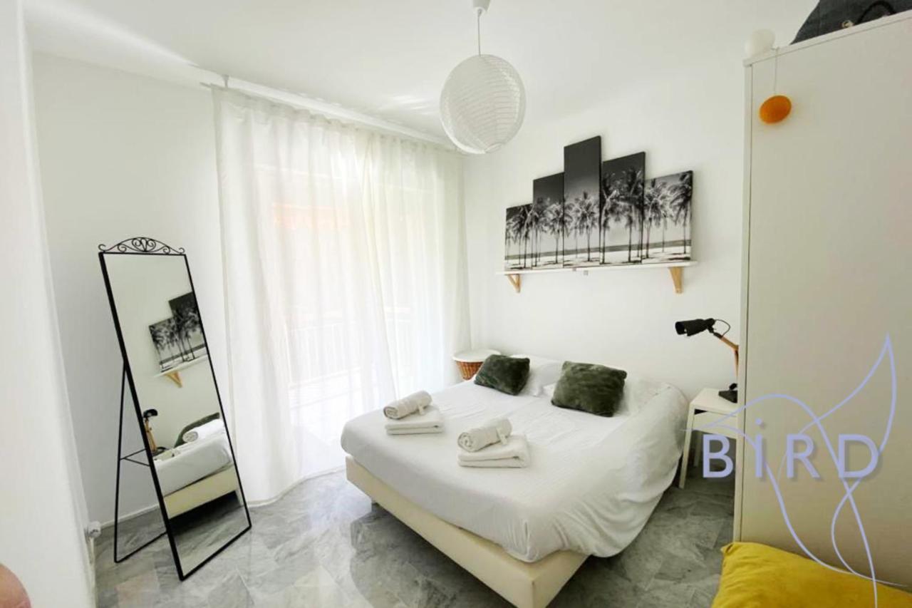 Bright Flat Near To The Beach & Harbor Saint-Laurent-du-Var Exterior photo